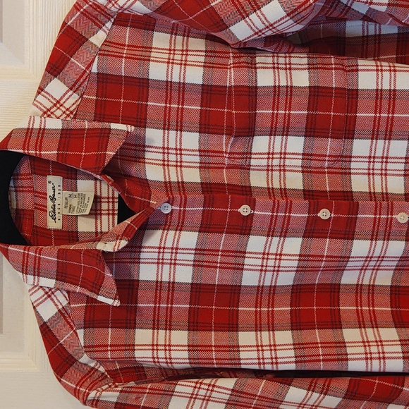 Flannel Button Down Top Red Plaid Eddie Bauer (Medium) Women's - Picture 4 of 11